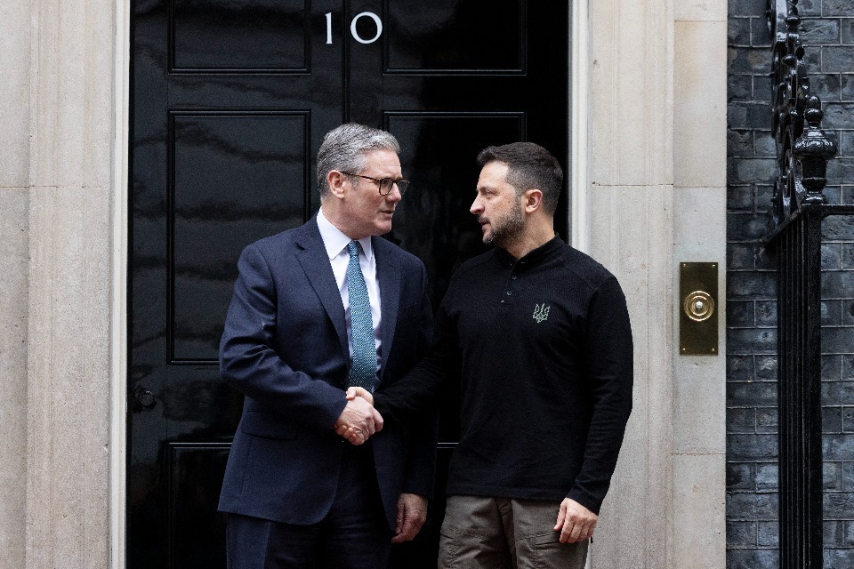 Imagem relacionada à notícia: Reunião do PM com o Presidente Zelenskyy da Ucrânia: 10 Outubro 2024